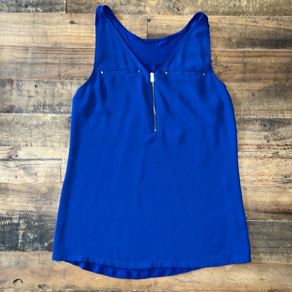 Sleeveless Blouse